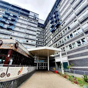 Apartment Charming 1-bedroom In Woolwich, London